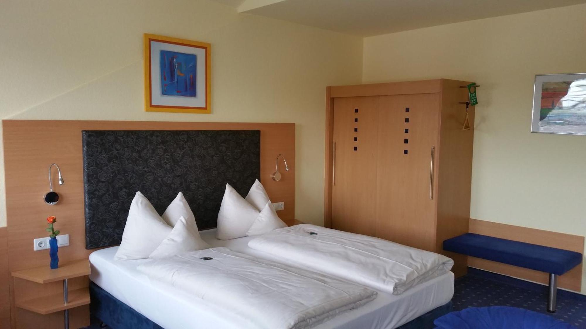 Hotel Ifen Wiesloch Kültér fotó