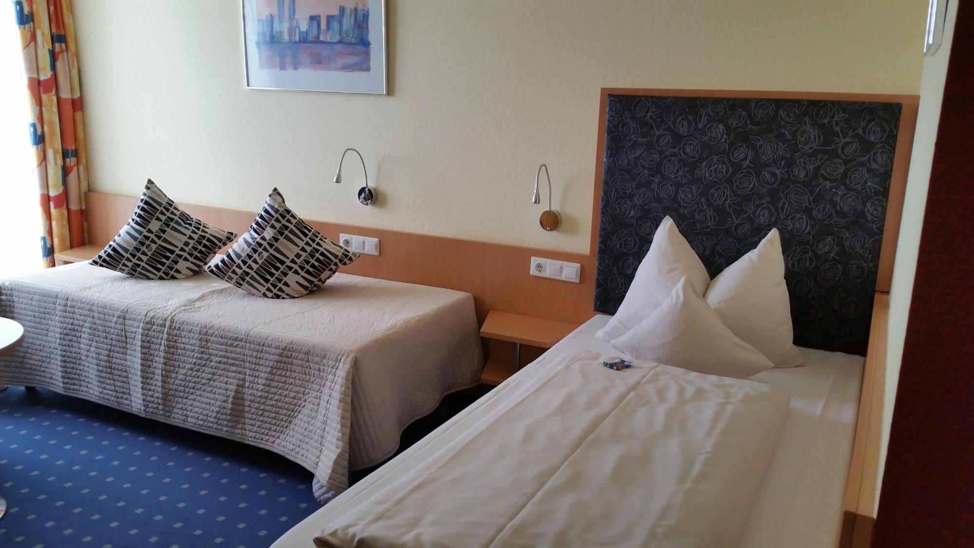Hotel Ifen Wiesloch Kültér fotó