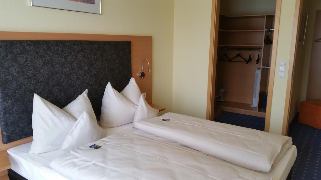Hotel Ifen Wiesloch Kültér fotó
