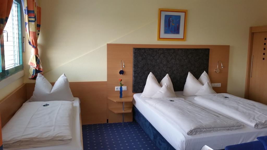 Hotel Ifen Wiesloch Kültér fotó